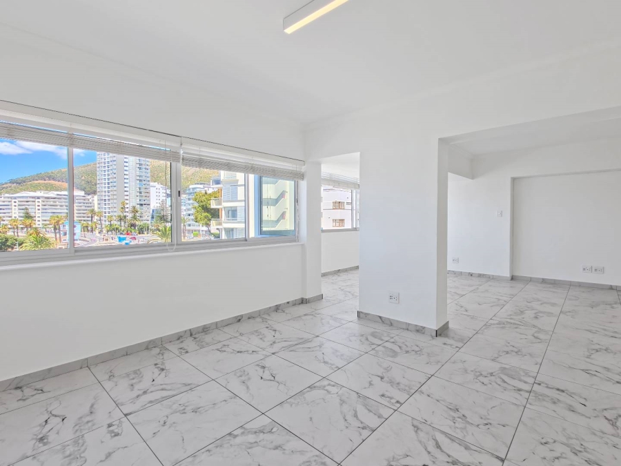 To Let 2 Bedroom Property for Rent in Sea Point Western Cape